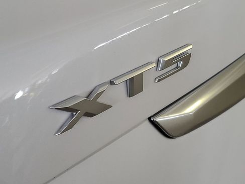 New 2026 Cadillac XT5 Premium Luxury FWD image 6