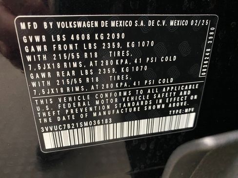 Used 2025 Volkswagen Taos SE image 30