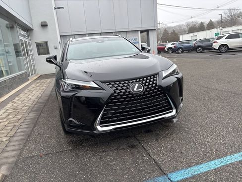 Used 2024 Lexus UX 250h AWD w/ Premium Package image 3