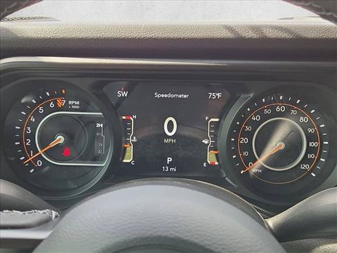 New 2026 Jeep Gladiator Willys AWD/4WD image 11