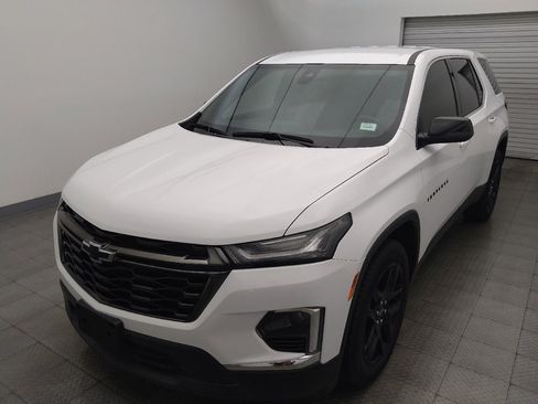 Used 2022 Chevrolet Traverse LS w/ LPO, Blackout Package FWD image 15
