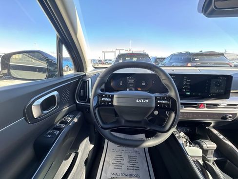 New 2026 Kia Sorento S w/ S Panoramic Sunroof Package image 6
