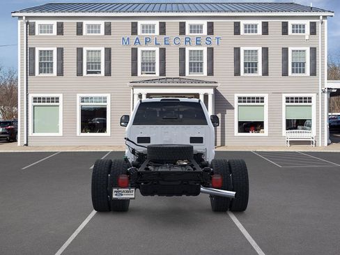 New 2026 Ford F550 4x4 Supercab Super Duty image 5