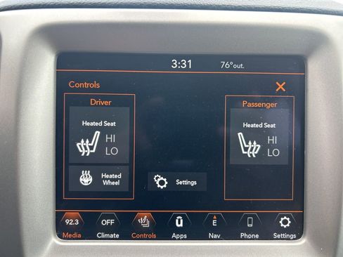 Used 2021 Jeep Compass Latitude AWD/4WD image 22