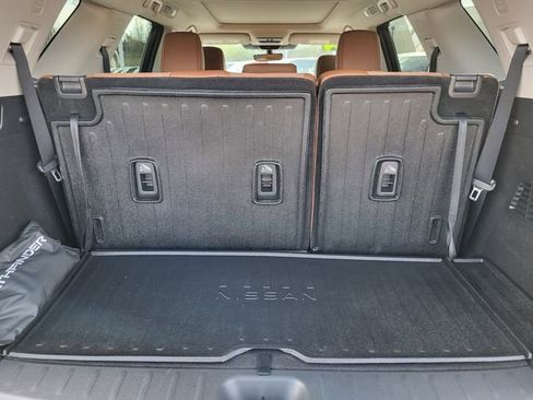 Used 2024 Nissan Pathfinder Platinum w/ Cargo Package AWD/4WD image 29