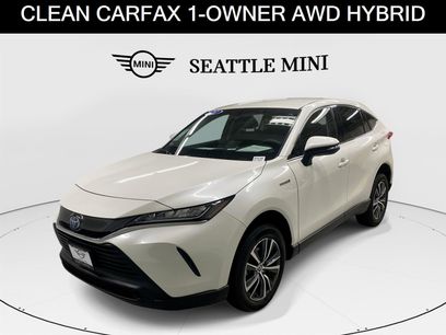 Used 2021 Toyota Venza LE w/ Carpet Mat Package (TMS)