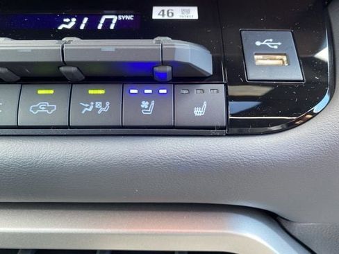New 2026 Toyota Tundra Platinum AWD/4WD image 12
