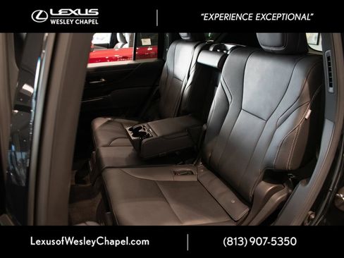 Used 2024 Lexus LX 600 4WD w/ Appearance Package image 17