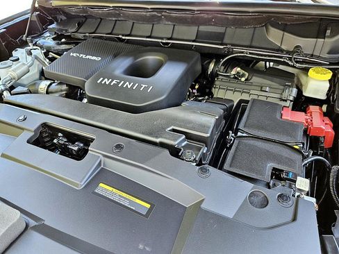 New 2026 INFINITI QX60 Luxe w/ Family Package image 17