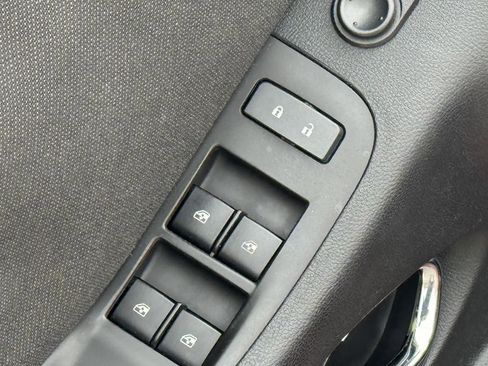 Used 2015 Chevrolet Camaro LT image 23