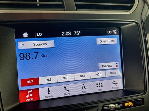 Used 2019 Ford Explorer XLT w/ Equipment Group 202A AWD/4WD image 21