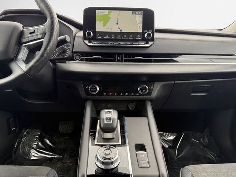 Used 2024 Mitsubishi Outlander SE image 22