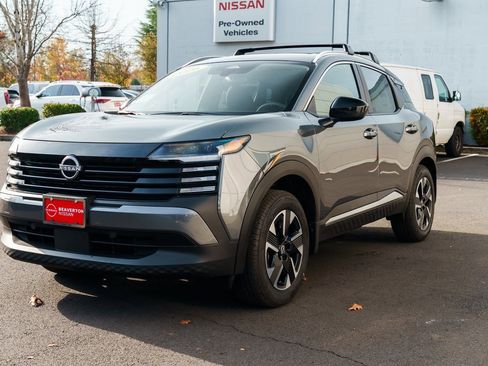 New 2026 Nissan Kicks SV w/ SV Premium Package image 3