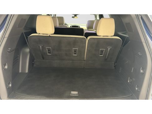 Used 2023 Chevrolet Traverse LS w/ Safety Package AWD/4WD image 24