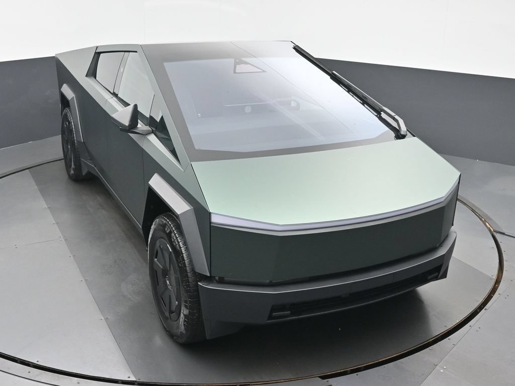 Used 2024 Tesla Cybertruck AWD Crew Cab image 13