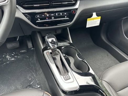New 2026 Buick Envista Avenir FWD image 16