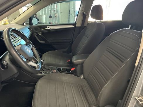 Used 2022 Volkswagen Tiguan S AWD/4WD image 9