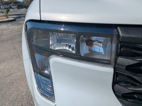 Used 2025 Ford Maverick XL w/ Equipment Group 102A image 11