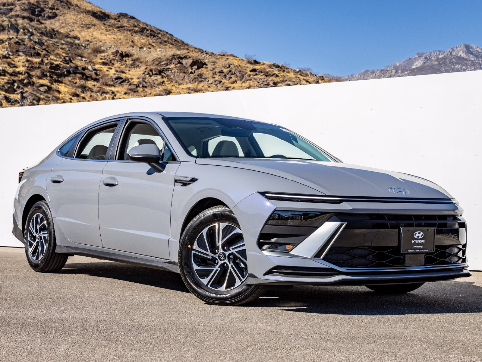New 2027 Hyundai Sonata Blue FWD image 6