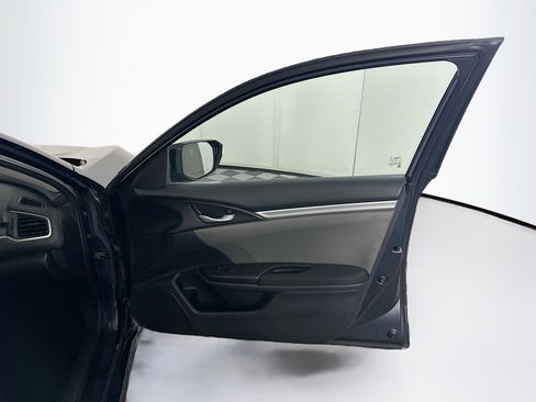 Used 2020 Honda Civic LX image 29