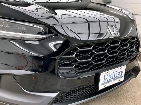 Used 2025 Honda HR-V LX image 28