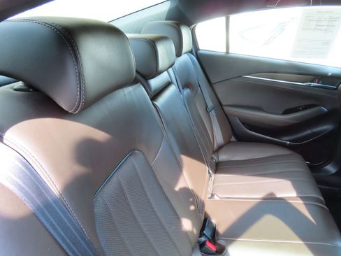 Used 2018 MAZDA MAZDA6 Signature image 31