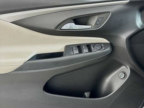 Used 2024 Buick Envista Avenir FWD image 16