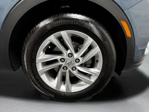 Used 2024 Buick Envista Preferred image 47