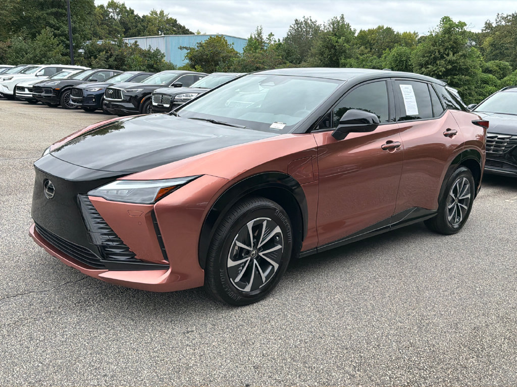 Used 2024 Lexus RZ 300e Premium w/ Accessory Package (Z1) FWD image 3