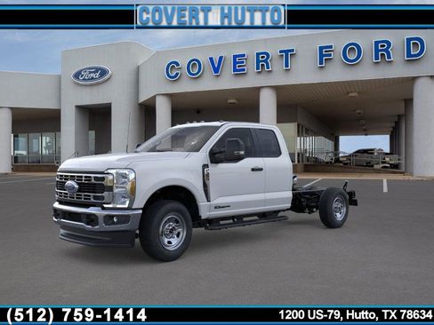 New 2026 Ford F350 XL w/ XL Chrome Package image 1