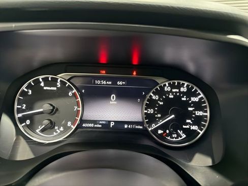 Used 2024 Nissan Rogue SV image 19