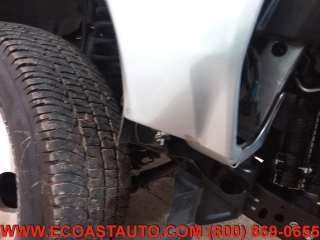 Used 2023 Ford F350 Lariat w/ FX4 Off-Road Package AWD/4WD image 21