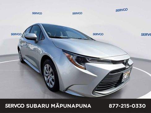 Used 2023 Toyota Corolla LE image 1