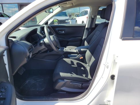 Used 2026 Honda HR-V LX image 15