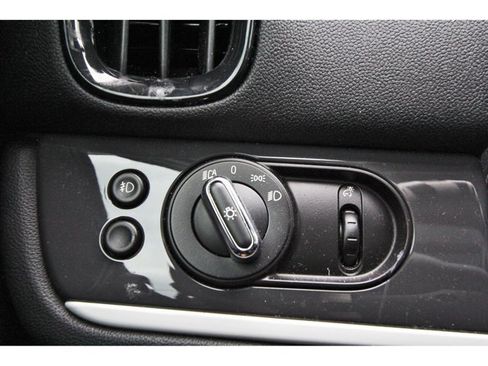Used 2018 MINI Cooper Countryman S FWD image 8