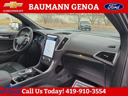 Used 2023 Ford Edge ST-Line image 16