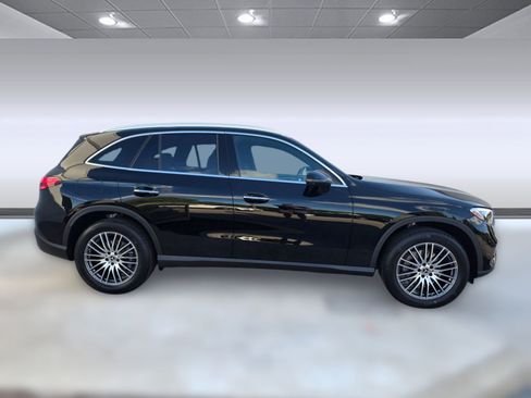 New 2026 Mercedes-Benz GLC 300 4MATIC image 7