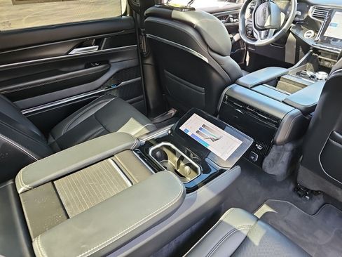 Used 2024 Jeep Grand Wagoneer L Series II w/ Quick Order Packagew 28T AWD/4WD image 17