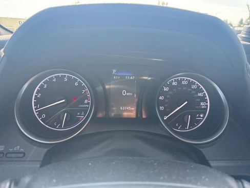 Used 2022 Toyota Camry SE image 6