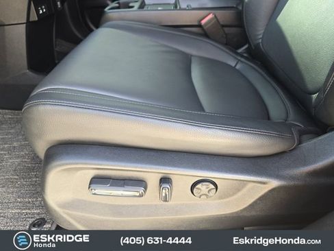 Used 2025 Honda Odyssey EX-L image 25
