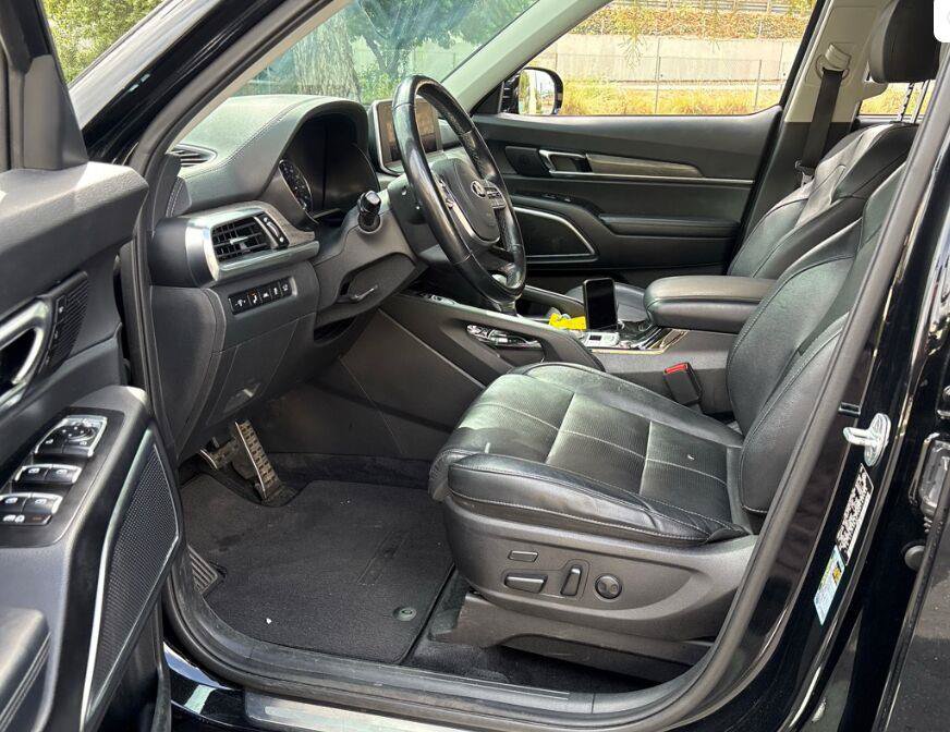 Used 2021 Kia Telluride SX w/ Nightfall Edition Package AWD/4WD image 3
