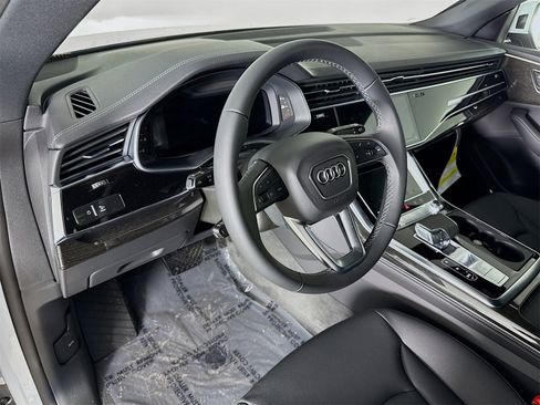 New 2026 Audi Q8 Premium Plus image 9