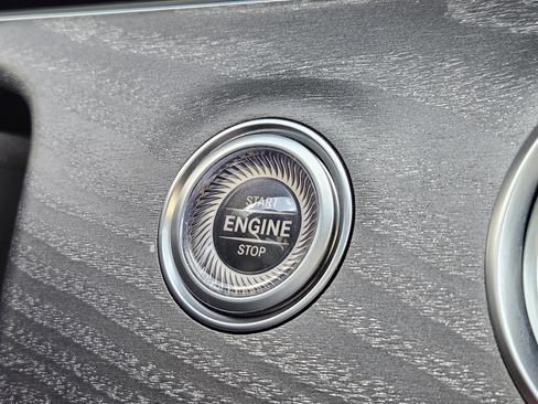 Used 2023 Mercedes-Benz E 350 Sedan image 36