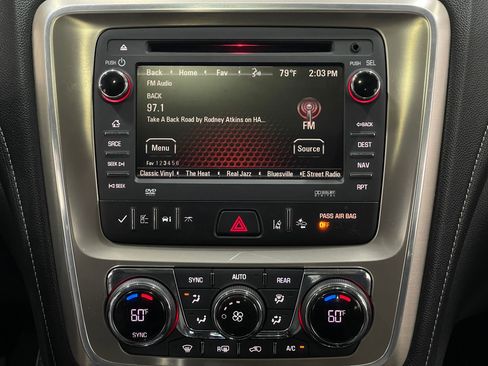 Used 2015 GMC Acadia Denali image 25