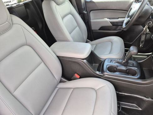 Used 2021 Chevrolet Colorado W/T w/ WT Convenience Package image 16