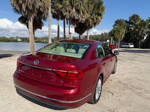 Used 2016 Volkswagen Passat 1.8T SE image 11