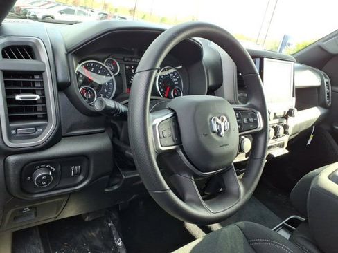 New 2026 RAM 1500 Express image 6
