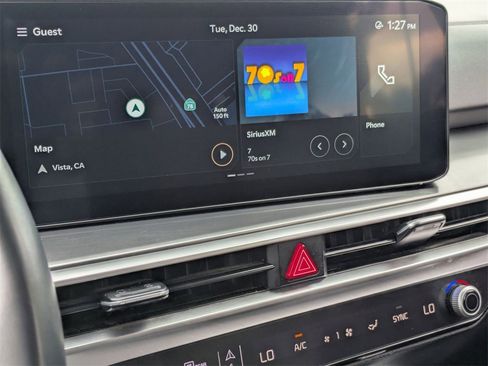 Used 2024 Kia Sorento S image 21