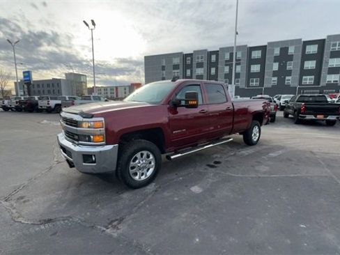 Used 2015 Chevrolet Silverado 2500 LT w/ LT Convenience Package image 4