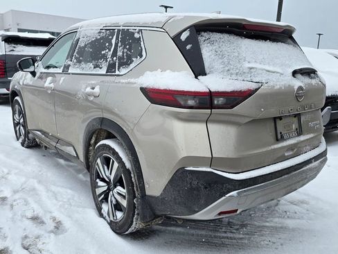 Used 2023 Nissan Rogue Platinum w/ Platinum Premium Package image 6